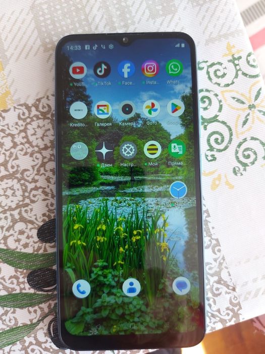 РЕДМЕ С11 продам