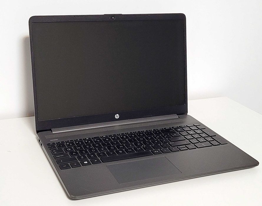 Laptop HP, Ryzen 3, 8GB RAM, SSD, Windows 11
