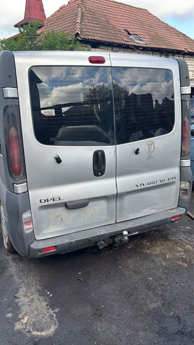 Desfac dezmembrez piese motor 1.9 2.0 2.5 opel vivaro renault trafic nissan primastar