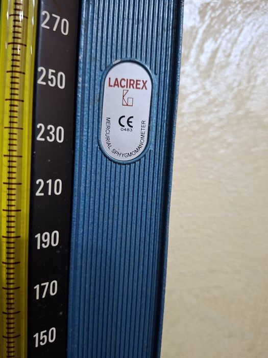 Tensiometru cu mercur