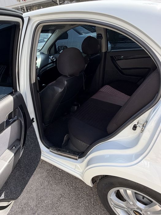 Nexia 3 avtomat benzinda boliwi 8.500