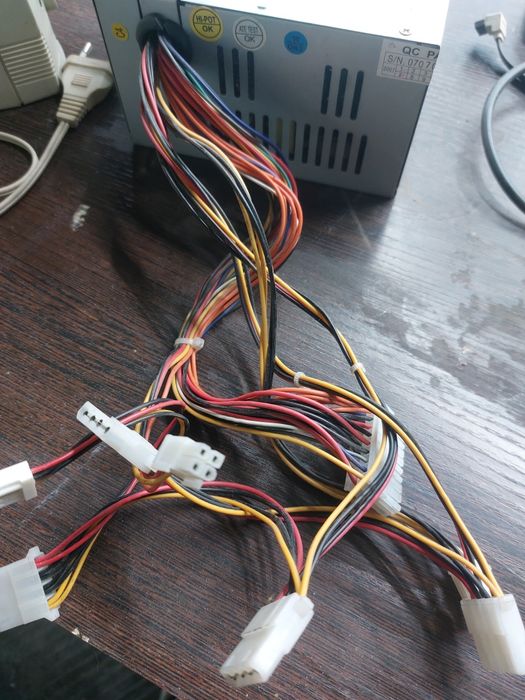 Видио карты и вещи для пк ,компьютеров