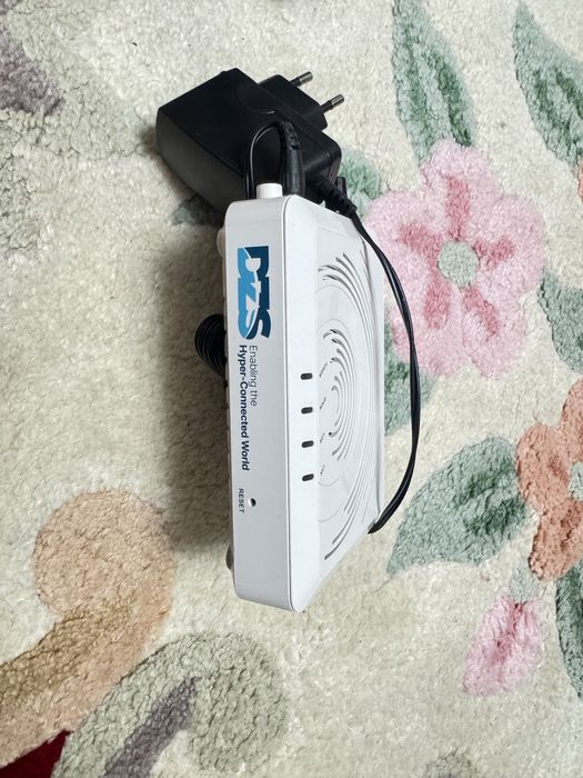 Wf роутер, DVD, цифровой спутниковый ресивер StarTrack SRT 2016 Plus