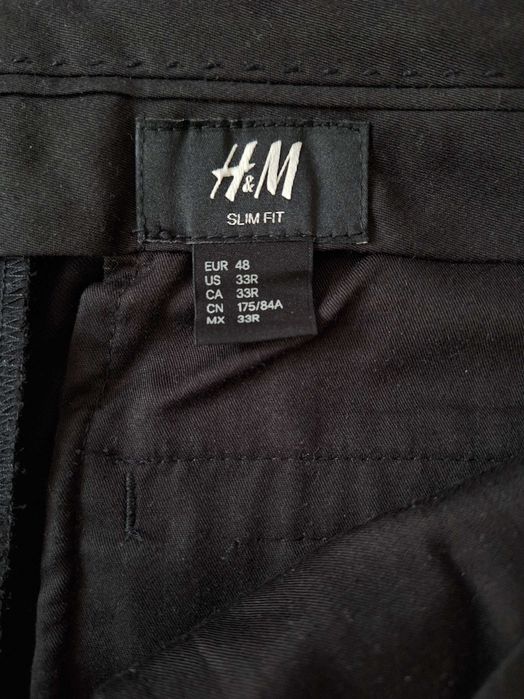 Pantaloni negri H&M slim fit, marimea 48