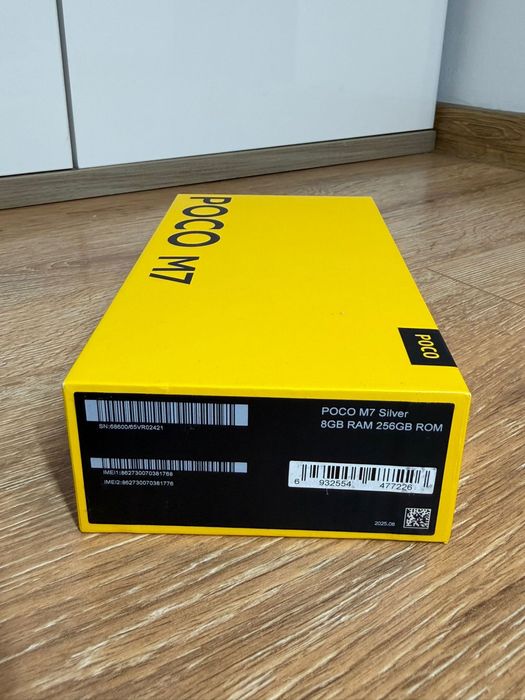 Xiaomi Poco M7 / 256 GB Memorie 8 RAM / NOU