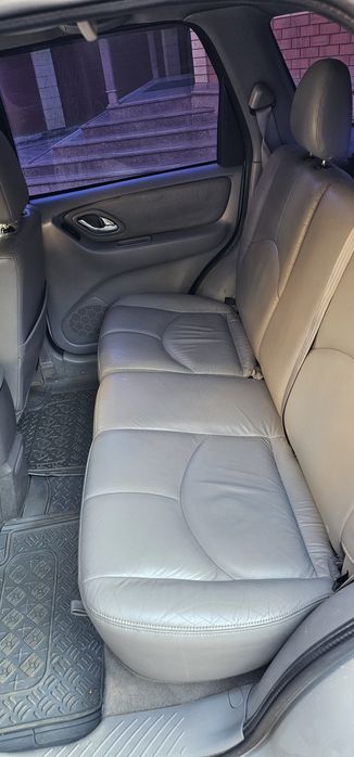 Mazda tribute 3.0