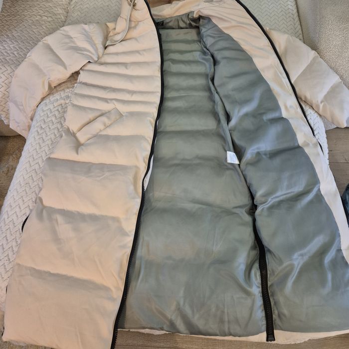 Оригинално дамско яке в цвят Крем/Екрю/Бежово