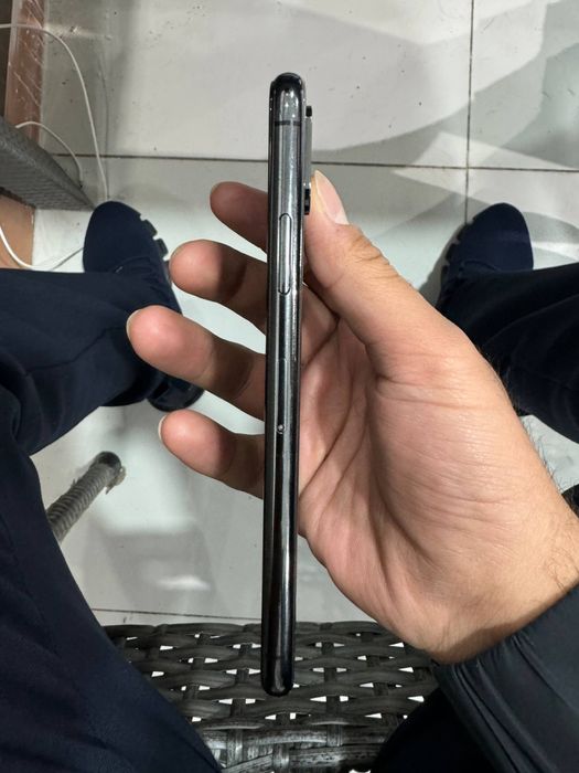 Iphone XS ideal telefon chaqa chuqa yoq face id yo karobka yo 72 yomks