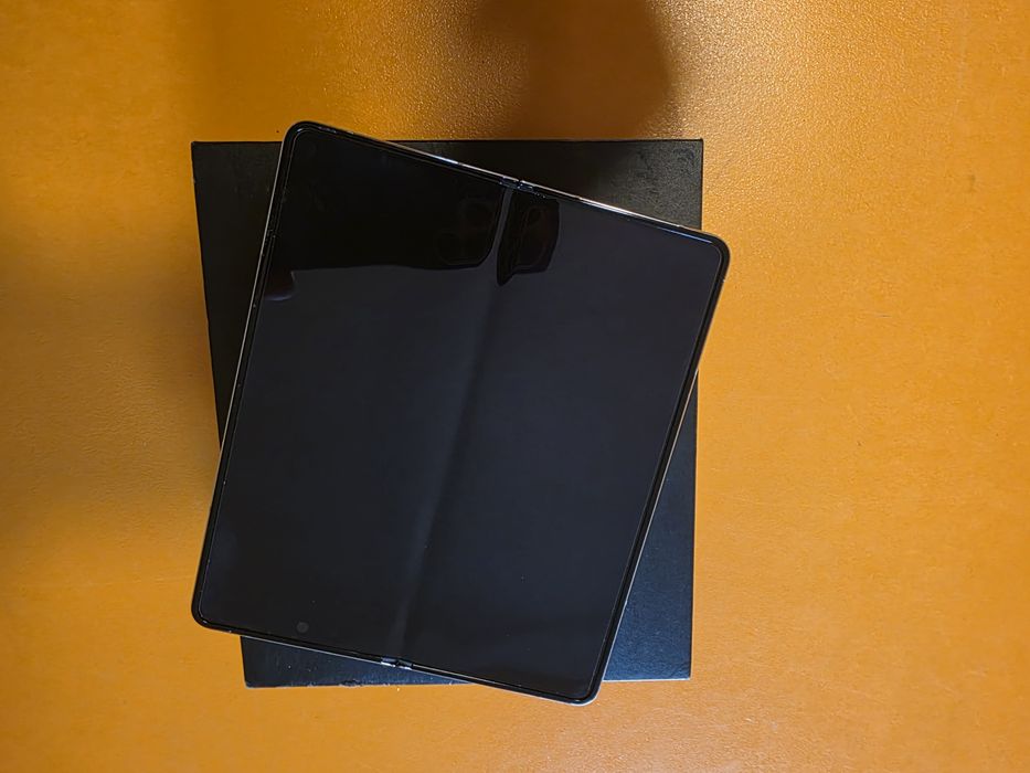 Samsung Fold5 5G 512gb 12gb ram Cream resigilat garantie factura bonus