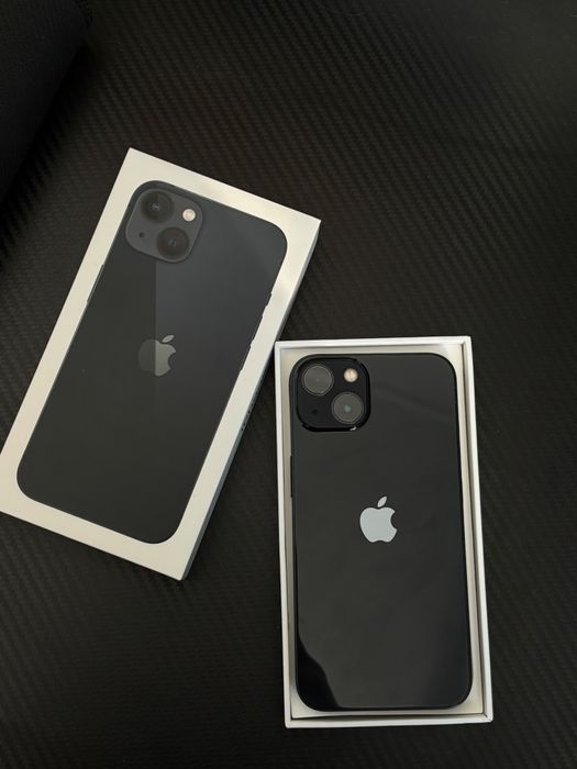 iPhone 13 simplu alabstru inchis