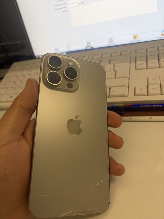 Продам 16 pro max