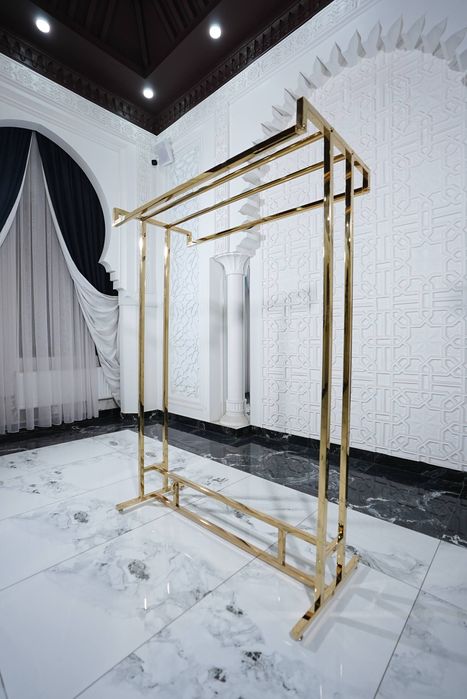 Xitoydan keltirilgan GOLD veshalkalar