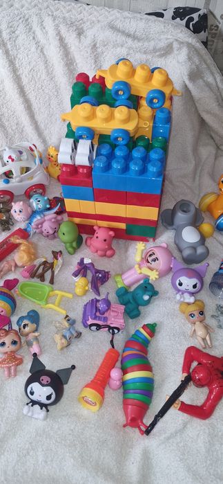 Продам пакет игрушек
