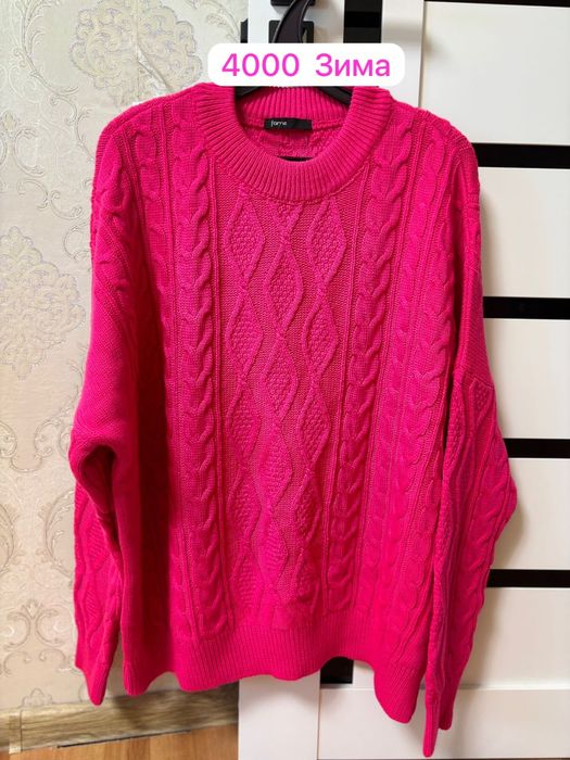 Одежда вся на фотографии