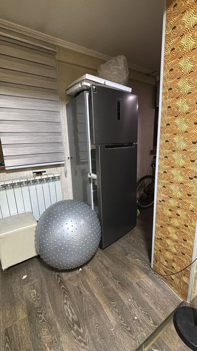 Продается холодильник