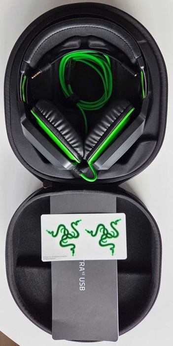 Razer Electra v2 USB 7.1 гейминг слушалки със сваляем микрофон и калъф