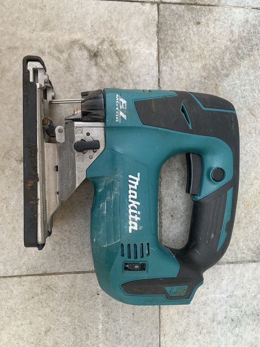 Makita DJV 182/безчетков акумулаторен прободен трион/зеге/