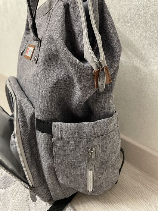 Продам Стильный рюкзак серого цвета