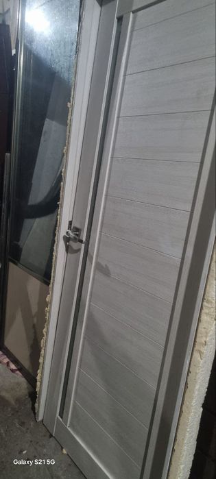 Срочний эшик сотилади 3. Та