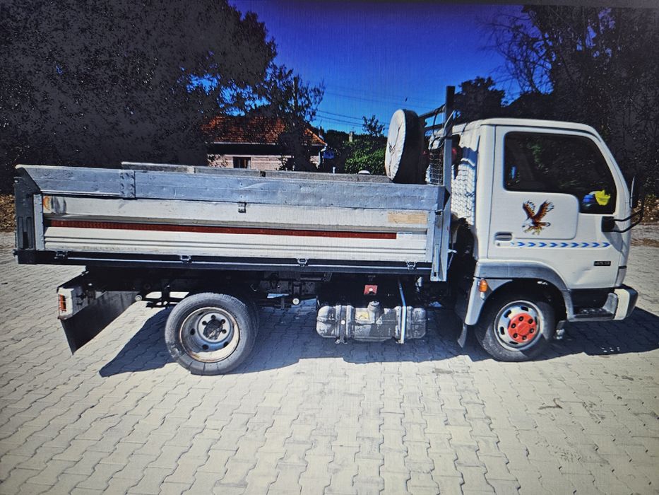 Vand Nissan Cabstar