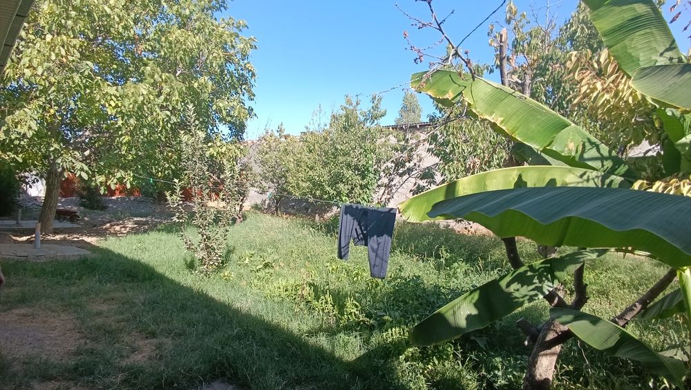 8соток,7хона,катта ошхона,центр. водопровод ,2 молхона,Кибрай,Кизил Ту