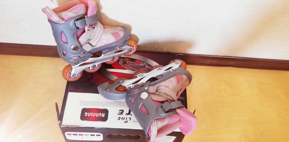 Роликовые коньки Cougar розовые, регулируемые (180-205мм), б/у