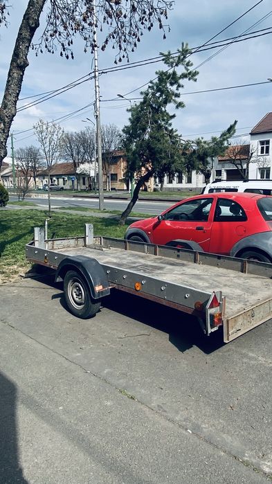 Remorcă Rema 1000, 1000 kg, frânată, stare foarte bună