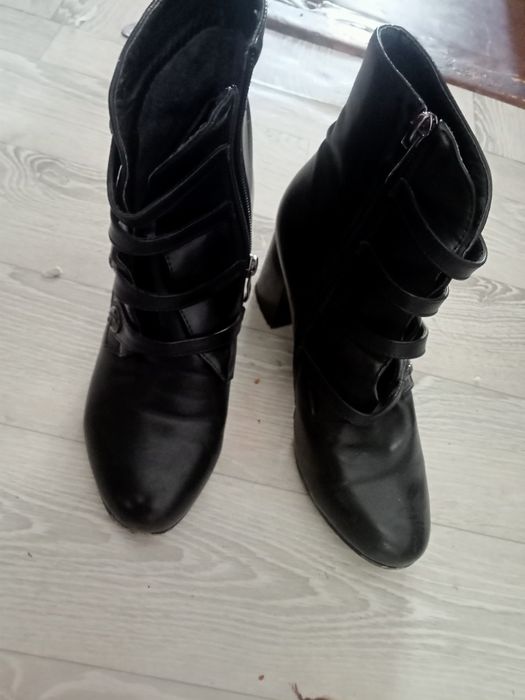 Продам туфли качественные