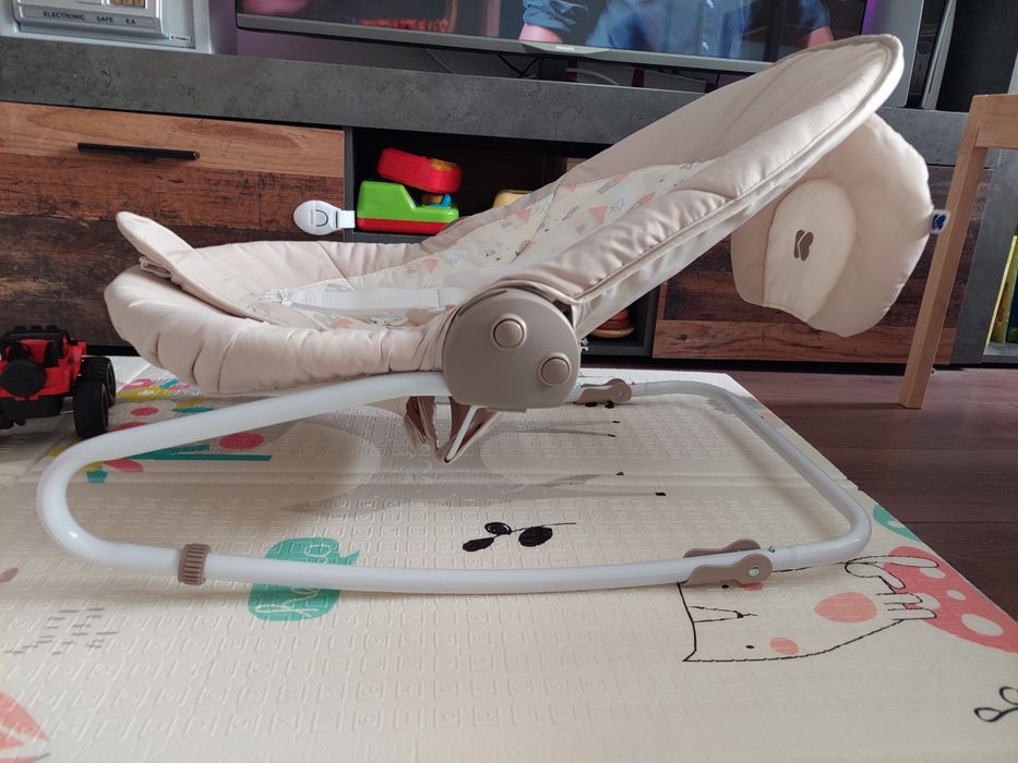 Бебешка люлка-шезлонг Kikka Boo Mia Stella Beige