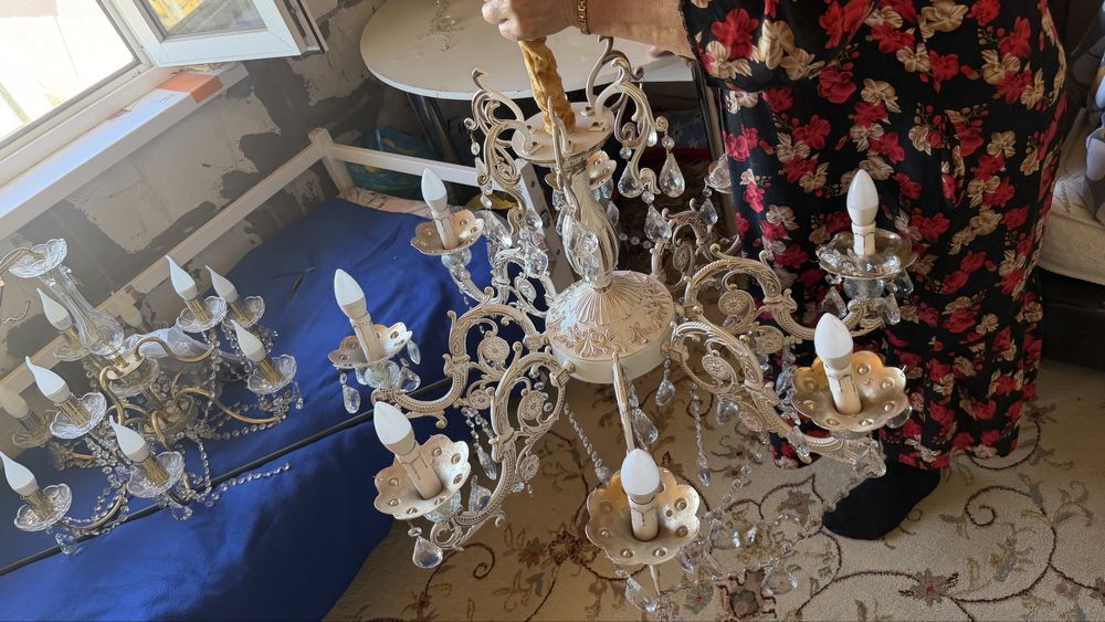 Люстры 8 рожковые