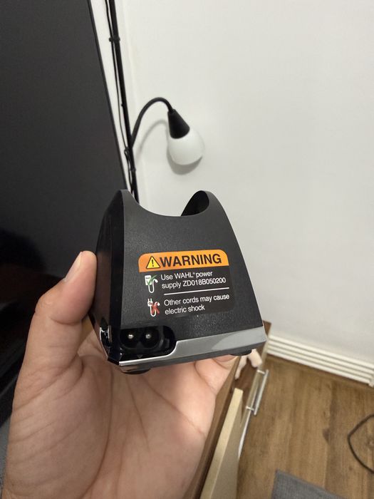 Wahl Detailer wireless cu dock