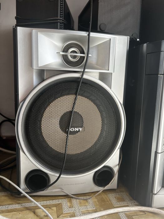 Музыкальный центр