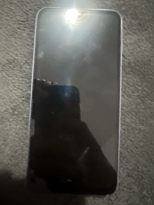 Samsung Galaxy A15 5G 128 GB + Husă Mobillfox – Stare foarte bună