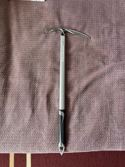 Piolet Black Diamond Raven Pro