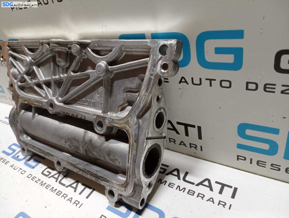 Capac Distributie Motor Mercedes Clasa C Class W204 2.2 CDI 2007 - 2014 Cod A6510150201 [M4952]