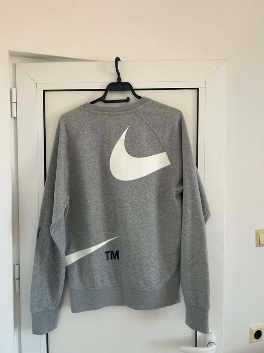 Продавам блуза Nike