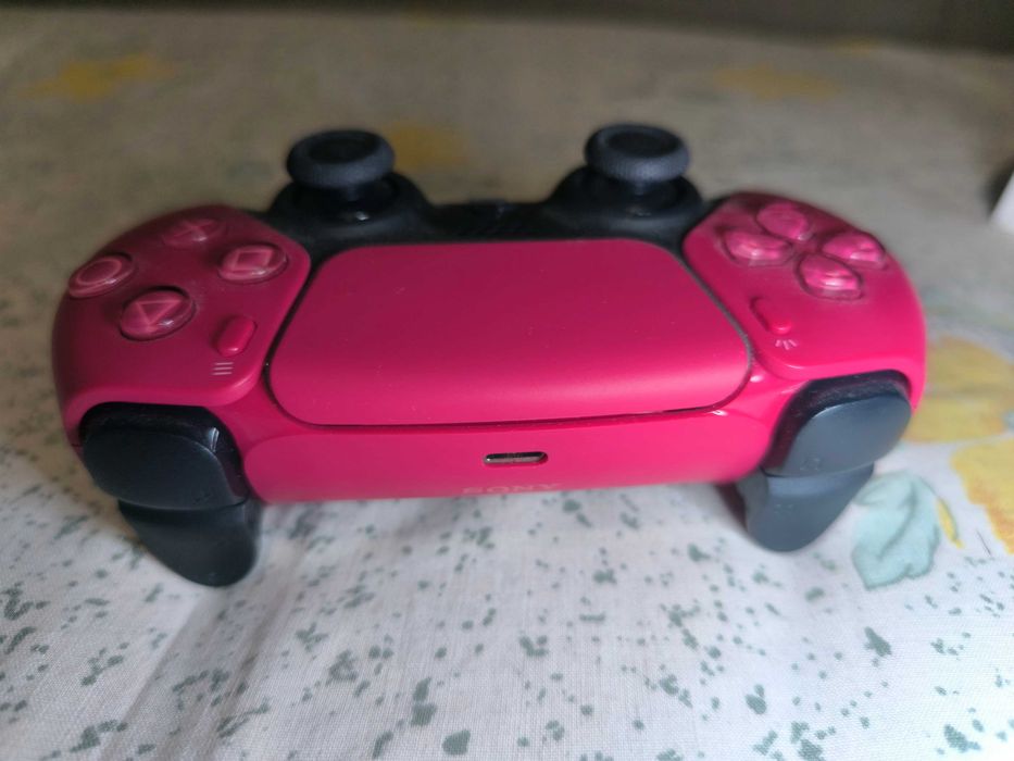 Controller Wireless PlayStation 5 (PS5) DualSense, Cosmic Red