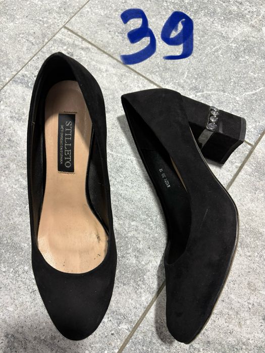 Продам обувь женскую