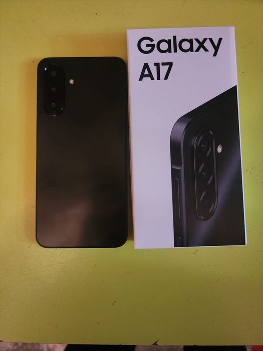 SAMSUNG A17 идеал состояние
