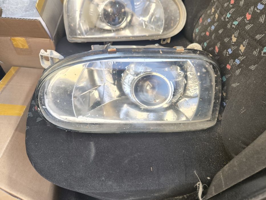 Продам Фары гольф 3 biled