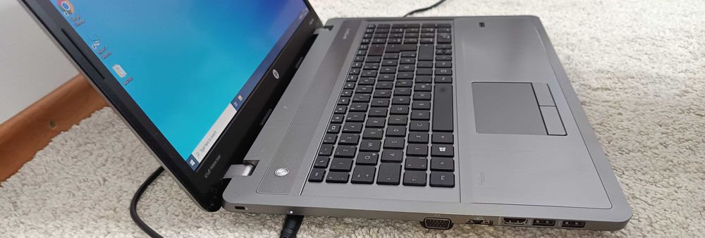 Laptop HP 4740s Intel I5 3320m SSD+HDD Ram 8/16 Video dedicat 17 inch