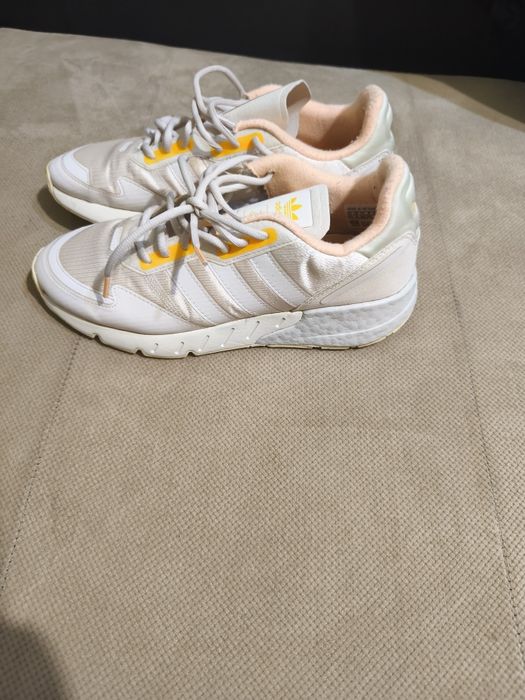 Маратонки Адидас 42 номер