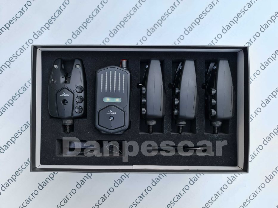 Set 4 Avertizori cu Statie EAST SHARK 4+1 cu sunete Polifonice RF2958