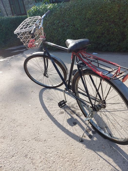 Велосипед 28 продаётся срочно. Velosiped sotiladi 28