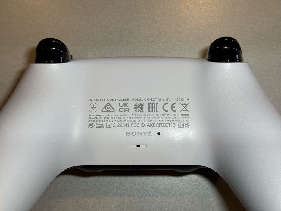 Sony DualSense Controller