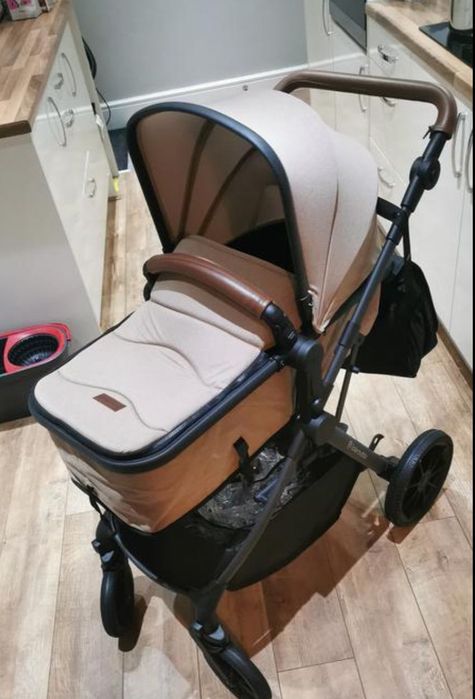 Cărucior Ickle Bubba 2 in 1 travel system