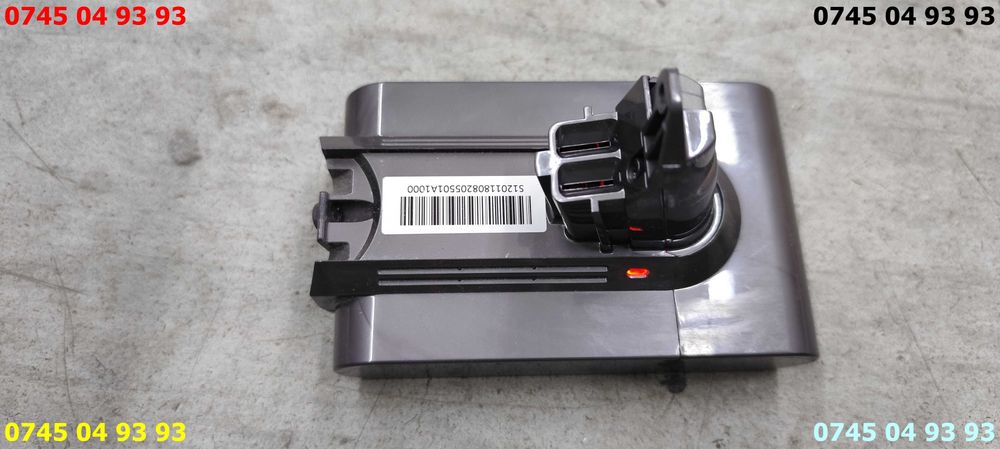 acumulator SV03 aspirator Dyson V6 defect se vinde ca in poze