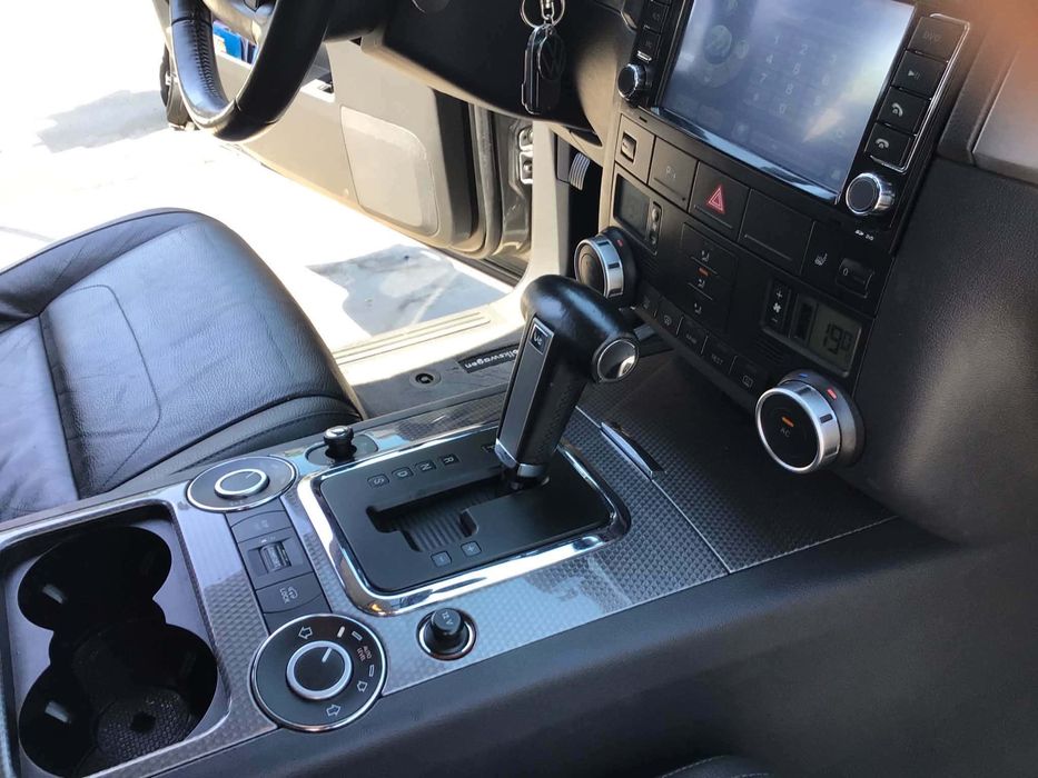 VOLKSWAGEN Touareg 0 — imagine 5