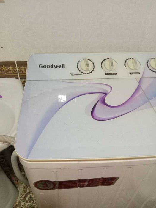 Shoshilinch poluavtomat kir moshinka sotiladi Kelishtirib beraman