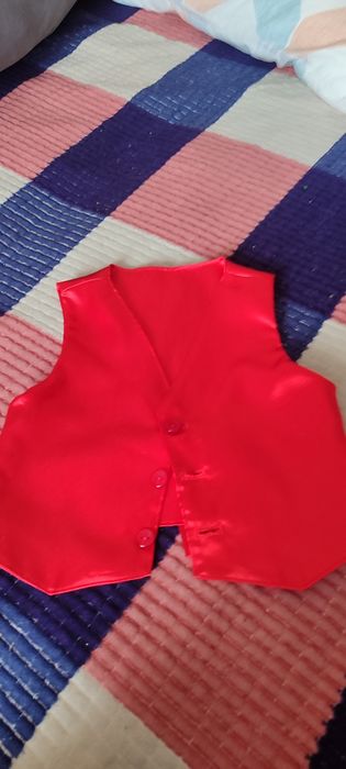 Рубашка и жилетки в садик